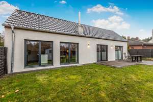 Stilvoller Bungalow mit besonderem Raumgefühl in Henstedt-Ulzburg – Die vollständige Adresse der Immobilie erhältst du vom Anbieter., 24558 Henstedt-Ulzburg – Vorschaubild 21