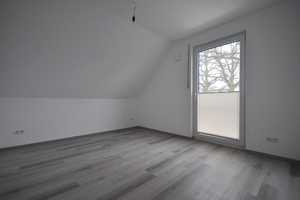 Freistehender Familientraum, Baujahr 2020, großes Grundstück… – Cuxhaven (Kreis) – Vorschaubild 10