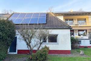 *** Zweifamilienhaus in bester Lage mit großem Garten / Baugrundstück – ein Juwel mit Potenzial*** – Die vollständige Adresse der Immobilie erhältst du vom Anbieter., 47800 Bockum, Krefeld – Vorschaubild 27