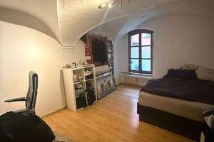 Attraktive 2-Zimmer Wohnung in der Regensburger Altstadt! - Steinerne Brücke – Die vollständige Adresse der Immobilie erhältst du vom Anbieter., 93047 Innenstadt, Regensburg – Vorschaubild 4