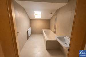 Großzügige 3 Zimmer Dachgeschoss Wohnung mit Balkon in Ludwigshafen- Mundenheim zu vermieten – 67061 Süd, Ludwigshafen am Rhein – Vorschaubild 6