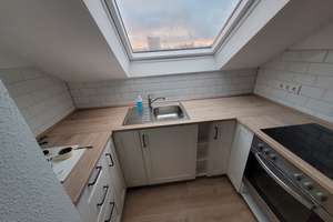 4-Zimmer-DG-Wohnung in Düsseldorf mit EBK – 40474 Derendorf, Düsseldorf – Vorschaubild 10