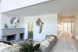 VON POLL - FRIEDRICHSDORF: Exklusive Bauhaus-Villa - Wohnen und Arbeiten mit Blick auf den Hardtwald – Die vollständige Adresse der Immobilie erhältst du vom Anbieter., 61381 Friedrichsdorf – Vorschaubild 8