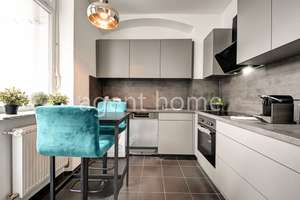 MÖBLIERT - URBAN LIVING - Tolle Altbauwohnung nahe Marienplatz – Die vollständige Adresse der Immobilie erhältst du vom Anbieter., 70180 Lehen, Stuttgart – Vorschaubild 6