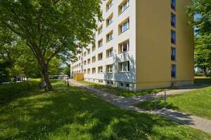Studenten gesucht - kleine 1-Raum-Wohnung mit guter Verkehrsanbindung – Erich-Kuithan-Straße 2, 7743 Löbstedt, Jena – Vorschaubild 2