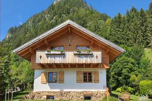 EFH Alpenländische Wärme in modernem Gewand
OPEN-HOUSE FR 22.05.26,13-15 Uhr
Anmeldung erforderlic