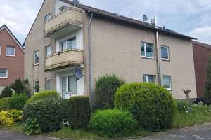 Voll vermietetes, solides Mehrfamilienhaus mit 6 Mietwohnungen in guter Wohnlage – Die vollständige Adresse der Immobilie erhältst du vom Anbieter., 41352 Korschenbroich – Vorschaubild 1