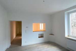 Erstbezug nach Sanierung - schöne, helle 2-Zimmer-Wohnung – Jahnstr. 102, 40215 Friedrichstadt, Düsseldorf – Vorschaubild 1