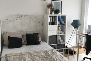 Für Studenten: Tolle Wohnung mit Balkon in bester Lage zur Altstadt und Uni – Fritz-Fend-Str. 1+3, 93047 Innenstadt, Regensburg – Vorschaubild 1