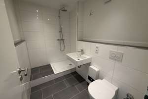 Frisch sanierte 2-Zimmerwohnung mit Balkon - 69035 – Servatiusstraße 69, 51109 Ostheim, Köln – Vorschaubild 6