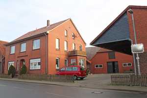 Zweifamilienhaus mit großen Nebengebäuden in Top-Zustand – Hannover (Kreis) – Vorschaubild 4
