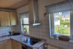 Einfamilienhaus mit 2 Vollgeschossen und großem Grundstück in ruhiger Stadtrandlage von Limbach-O... – Die vollständige Adresse der Immobilie erhältst du vom Anbieter., 9212 Limbach-Oberfrohna – Vorschaubild 5