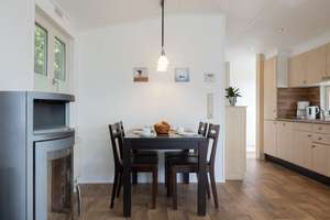 SCHNUCKELIGES FERIENHAUS MIT KAMIN ZUM ENTSPANNEN! – Mellumplate 12, 27632 Dorum – Vorschaubild 7