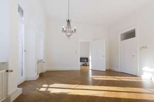 Wunderschöne Altbauwohnung im Gollwitzerhaus – Volkhartsraße 12, 86512 Georgs- und Kreuzviertel, Augsburg – Vorschaubild 12