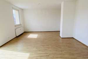 Helle und gemütliche 3-Raumwohnung mit Einbauküche und Balkon – Hohe Str. 3, 39124 Magdeburg – Vorschaubild 4