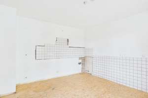 Raum für Ideen: Sanierungsbedürftige Souterrain-Wohnung in zentraler Lage – Die vollständige Adresse der Immobilie erhältst du vom Anbieter., 46236 Stadtmitte, Bottrop – Vorschaubild 10