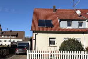 Doppelhaushälfte mit viel Platz zum Wohnen – Die vollständige Adresse der Immobilie erhältst du vom Anbieter., 72411 Bodelshausen – Vorschaubild 2