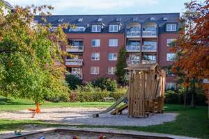 Komfortable 5-Zi-Wohnung über 2 Etagen mit Balkon, Wohnküche und 2 Bädern – Blankenauer Straße 9, 9113 Schloßchemnitz, Chemnitz – Vorschaubild 5