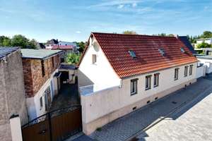 Einfamilienhaus mit Gartenidylle, Garage und Platz zum Wohlfühlen – Die vollständige Adresse der Immobilie erhältst du vom Anbieter., 39443 Förderstedt – Vorschaubild 11