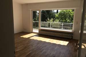 Modern renovie 3-Zimmer-Wohnung mit Einbauküche und Balkon/Garten in Bonn Ippendorf 