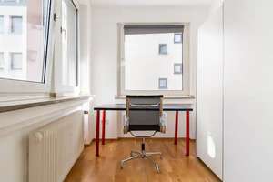 Möbelierte, stilvolle 2,5-Zimmer-Wohnung mit Küche im Herzen von Köln – Gürzenichstraße 32, 50667 Altstadt/Nord, Köln – Vorschaubild 9