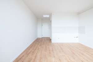 Lichtdurchflutetes City-Apartment nahe Ku’damm I Balkon I Aufzug I bezugsfrei I provisionsfrei – Eisenzahnstraße 15, 10709 Wilmersdorf, Berlin – Vorschaubild 7
