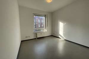 Helle Balkon-Wohnung, 2 Bäder, Tiefgaragenstellplatz + Gartenblick – Die vollständige Adresse der Immobilie erhältst du vom Anbieter., 30539 Bemerode, Hannover – Vorschaubild 15