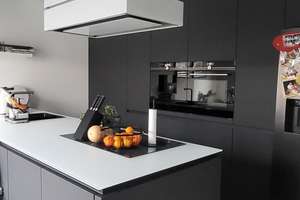Modernes Reihenhaus aus 2021 mit Whirlpool, PV-Anlage & exklusivem Interieur! – Die vollständige Adresse der Immobilie erhältst du vom Anbieter., 71732 Tamm – Vorschaubild 1