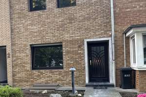 Viel Platz für die Familie: Haus mit Garten, Stellplatz & perfekter Anbindung in Köln-Bilderstöckche