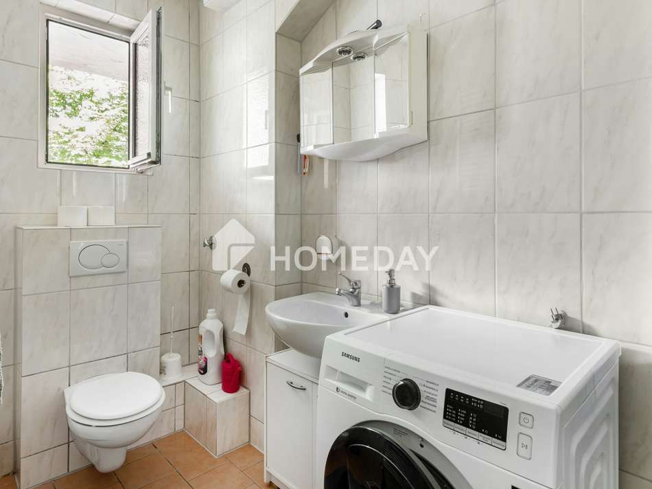 Badezimmer 1