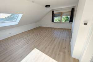 Frisch sanierte 3-Zi.-DG-Wohnung im Grünen – Fußbodenheizung, Wärmepumpe & Waldblick – 51375 Schlebusch, Leverkusen – Vorschaubild 12