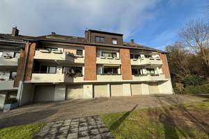 Großzügig geschnittene 4 -Zimmerwohnung mit Balkon und Garage – Die vollständige Adresse der Immobilie erhältst du vom Anbieter., 51381 Bergisch Neukirchen, Leverkusen – Vorschaubild 2