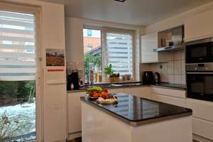 Endreihenhaus in familiärer Siedlung