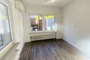 Reizvolle und modernisierte Wohnung in zentraler Lage – Rheinstraße 132, 47798 Stadtmitte, Krefeld – Vorschaubild 2