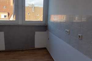 3 Zimmer Dachgeschoss Wohnung in  Dortmund Kurfürstenstr.  ab sofort zu vermieten – Kurfürstenstraße 42, 44147 Dortmund – Vorschaubild 7