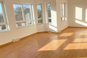 BESTLAGE Schleußig mit direktem Fluss Zugang und TG Platz Erstbezug nach Sanierung 5 Zi. Wohnung – 4229 Schleußig, Leipzig – Vorschaubild 12