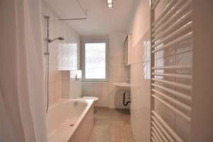 Großzügiges Wohnen! Gepflegte 3-Zi-Whg mit Balkon in KR-City – Westparkstraße 60, 47803 Kempener Feld/Baackeshof, Krefeld – Vorschaubild 4