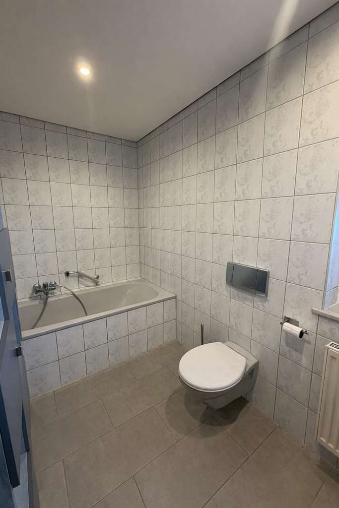 Immobilie in Neuschönau - Wohnen, wo andere Urlaub machen – Großzügiges Einfamilienhaus mit Traumgrundstück und viel Potenzial - Bild 4