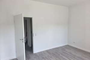 Viel Platz für den Alltag in dieser 4-Zimmer-Wohnung in Düsseldorf Rath – Rather Kreuzweg 61, 40472 Rath, Düsseldorf – Vorschaubild 16
