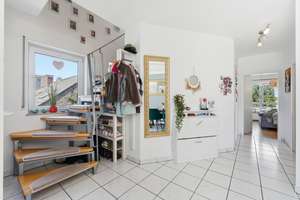 Mit 3D und ROOMTOUR: Moderne Maisonettewohnung mit großer Dachterrasse – für den Landeanflug Ihrer F – Die vollständige Adresse der Immobilie erhältst du vom Anbieter., 51109 Merheim, Köln – Vorschaubild 6