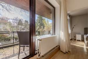 EIN FUSSWEG ZUR ELBE - Gepflegte Eigentumswohnung mit Kamin, Süd-Balkon, TG-Stellplatz in Sackgasse! – Die vollständige Adresse der Immobilie erhältst du vom Anbieter., 22605 Othmarschen, Hamburg – Vorschaubild 8