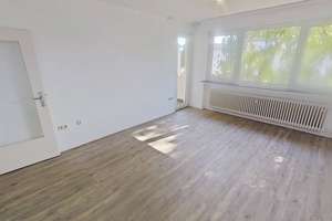 Moderne 3-Zimmer-Wohnung mit LOGGIA und Tageslichtbad