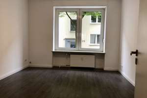 Stilvolle 2-Zimmer-Wohnung mit Terrasse und Einbauküche in Solingen – Klemens-Horn-Straße 28, 42655 Solingen-Mitte, Solingen – Vorschaubild 4