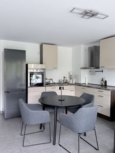Zuhause mit 2 Zimmern und Balkon in Leonberg