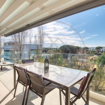 Wunderschönes Anwesen im PGA Catalunya Resort
