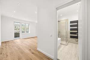 Stilvoll modernisierter Altbau,  begehrter Zoolage