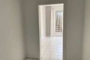 Stilvolle Maisonette-Wohnung mit Garten und Tiefgarage – Die vollständige Adresse der Immobilie erhältst du vom Anbieter., 40468 Unterrath, Düsseldorf – Vorschaubild 5