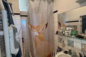 *vermietet*  3-Zimmer-Wohnung in Berliner Altbau mit Balkon – Die vollständige Adresse der Immobilie erhältst du vom Anbieter., 14057 Charlottenburg, Berlin – Vorschaubild 3