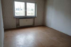 3 Zimmer Wohnung im 3. OG mit Balkon in Köln-Heimersdorf, provisionsfrei – Palmenweg 9, 50767 Heimersdorf, Köln – Vorschaubild 6