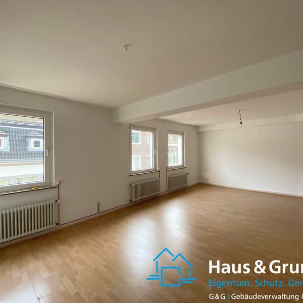 ***charmante 2-Zimmer-Wohnung in zentraler Fußgängerzone - WG-geeignet***